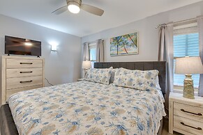 Emerald Coast Getaway Near Boardwalk + Breweries!