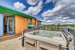 Scenic Alto Getaway w/ Mountain Views & Hot Tub!