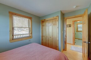 Spacious Harrison Cabin ~ 1 Mi to Long Lake!