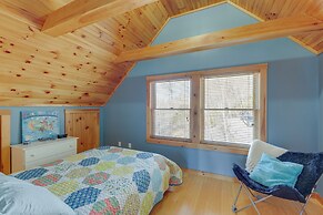 Spacious Harrison Cabin ~ 1 Mi to Long Lake!