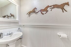 Alto Retreat w/ Wraparound Deck & Game Room!