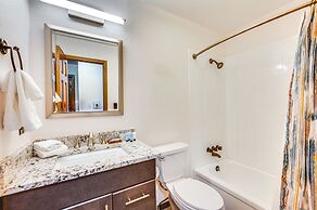 10 Mi to Denver: Pet-friendly Arvada Home w/ Yard!