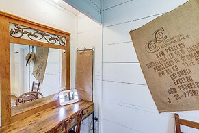 14 Acres w/ Pond Access: Farmhouse in Temple!