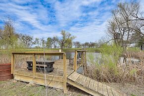 14 Acres w/ Pond Access: Farmhouse in Temple!