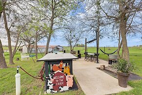 14 Acres w/ Pond Access: Farmhouse in Temple!