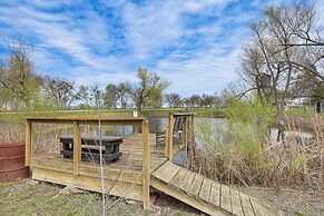 14 Acres w/ Pond Access: Farmhouse in Temple!