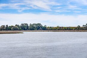 St Marys Vacation Rental w/ Community Dock Access!