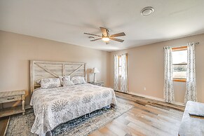 Bright Kitty Hawk Home w/ Hot Tub, Walk to Beach!