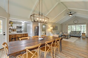 East Aurora Home ~ 18 Mi to Downtown Buffalo!