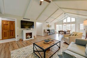 East Aurora Home ~ 18 Mi to Downtown Buffalo!