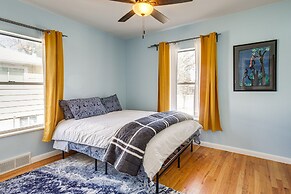 7 Mi to Denver: Inviting Aurora Home w/ Yard!