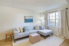 Oxford Getaway: Walk to Oxford Square!