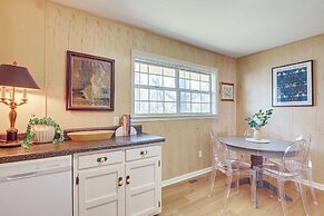 Oxford Getaway: Walk to Oxford Square!