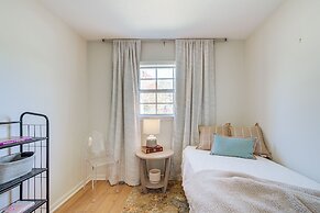 Oxford Getaway: Walk to Oxford Square!