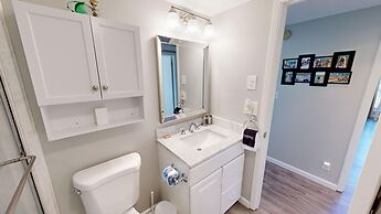 Sandpiper Cove 1096 2 Bedroom Condo by RedAwning