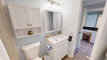 Sandpiper Cove 1096 2 Bedroom Condo by RedAwning