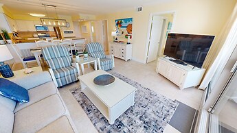 Beach House 601d 2 Bedroom Condo by RedAwning