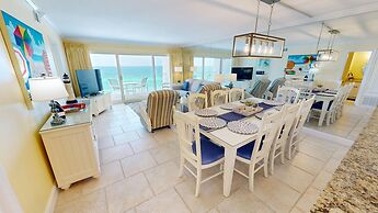 Beach House 601d 2 Bedroom Condo by RedAwning