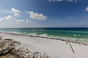 Beach House 601d 2 Bedroom Condo by RedAwning