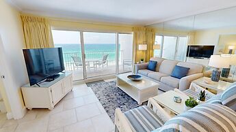 Beach House 601d 2 Bedroom Condo by RedAwning