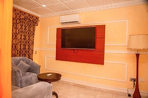 Gallani Suites Hotel