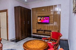 Gallani Suites Hotel
