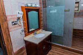 Gallani Suites Hotel