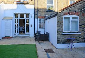 3 bed House Camberwell With Private Garden