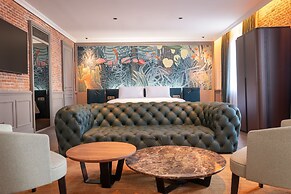 Casa Faraona Luxury Residences