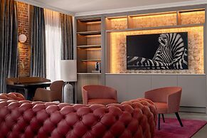 Casa Faraona Luxury Residences