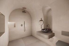 Caldera's Dream Cave House with hot tub