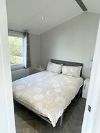 Modern Homely Chalet in Tuxford