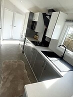 Modern Homely Chalet in Tuxford