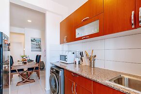 Ocean View 2 bed apartment