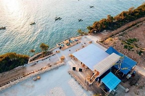 Ocean View 2 bed apartment