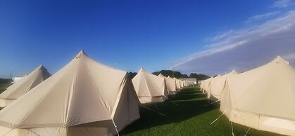 Nine Yards Bell Tents @ the TT Castletown