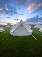 Nine Yards Bell Tents @ the TT Castletown