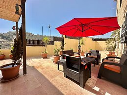 Villa Mira Guesthouse - Downtown Amman