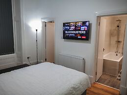 SH Apartments - Dixon Street