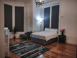 SH Apartments - Dixon Street