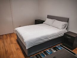 SH Apartments - Dixon Street