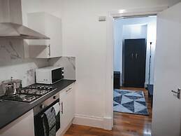 SH Apartments - Dixon Street