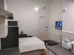 SH Apartments - Dixon Street