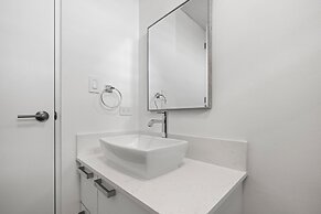 Otium Rentals Cozy Charming Vacation Rental