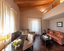 Villa Pattono Wine Country Resort
