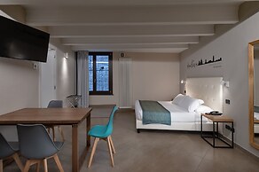 Bonacolsi Collection