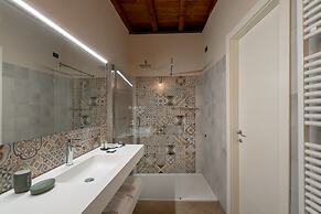 Bonacolsi Collection