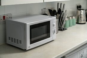 Russell Sq Suite 2 Bed Apartment