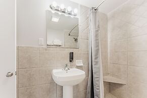 Mia's Boutique Hotel