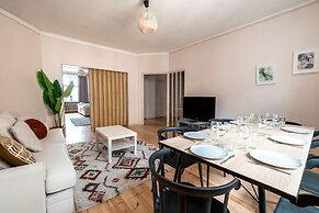 2ndhomes Bright 125m2 4BR Center Apt